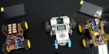 Над 120 ученици влизат в „Робо лига“ във Варна – роботи, скорост и инженерни битки