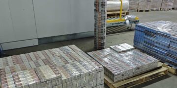 Окръжна прокуратура-Бургас задържа за срок до 72 часа грузински гражданин, обвинен в контрабанда на 3 600 000 къса цигари