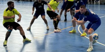 „Шумен 61” и „Спартак” Варна решават полуфиналния плейоф в трети мач