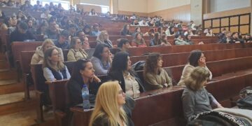 Съдия Ванухи Аракелян разкри „Пътят на правото“ пред студенти във Варна