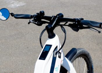 Наказаха условно младеж от Варна, откраднал електрически велосипед от кея на Морска гара