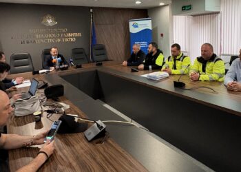 Министър Найденов: Трябва да има ясни правила при осигуряване на пътната безопасност по републиканските пътища