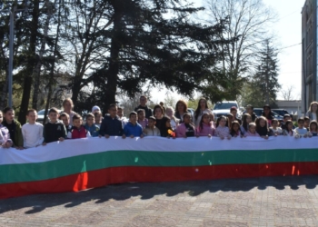 Ветрино почете 150 години от Априлско въстание с тържествено поклонение