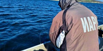 ИАРА удари бракониери в Черно море: иззеха 300 м мрежи и 150 кг бяла мида край Шкорпиловци и Несебър