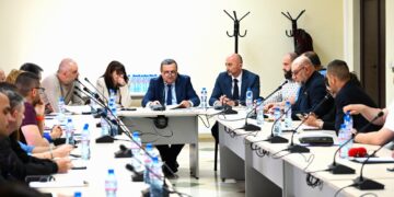 Министър Адемов призова кметове да ускорят строителството на социална инфраструктура