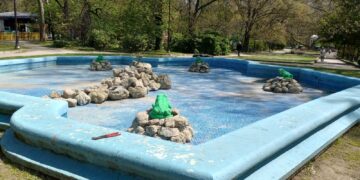 Подготвят за лятото символ на Варна