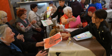 Ученици от ОУ „Св. св. Кирил и Методий“ дариха рехабилитационно оборудване на Дом „Гергана“