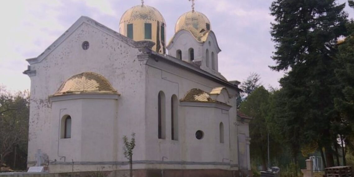 Вековен храм край Варна се руши: събират дарения за спешен ремонт преди Великден