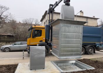 Община Варна сключи договор за доставка и монтаж на първите 40 подземни контейнера в града