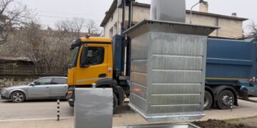Община Варна сключи договор за доставка и монтаж на първите 40 подземни контейнера в града