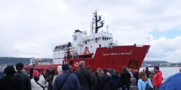 НИК „Св. св. Кирил и Методий“ се завърна във Варна след успешната 34-та антарктическа експедиция