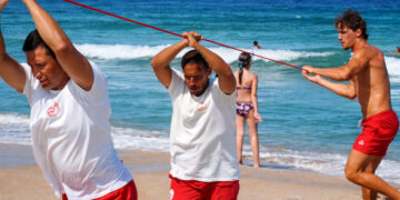 Безплатни курсове за водни спасители на море ще се провеждат през месец април в КК “Албена”