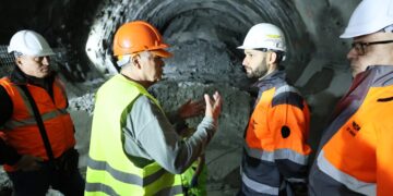 Остават 90 метра до прокопаването на тунел „Лозарево“, който е най-дългият двупътен жп тунел на Балканите