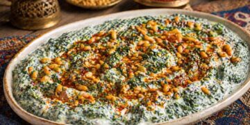 Ispanak borani: турско мезе със спанак и кисело мляко, което ще ви изненада