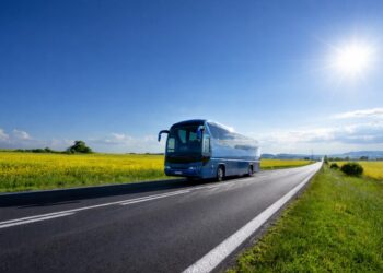 Правителството отпуска до 18 млн. евро за подпомагане на междуселищните автобусни превози