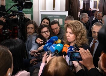 Президентът Йотова: Очаквам смели и бързи решения от новия парламент