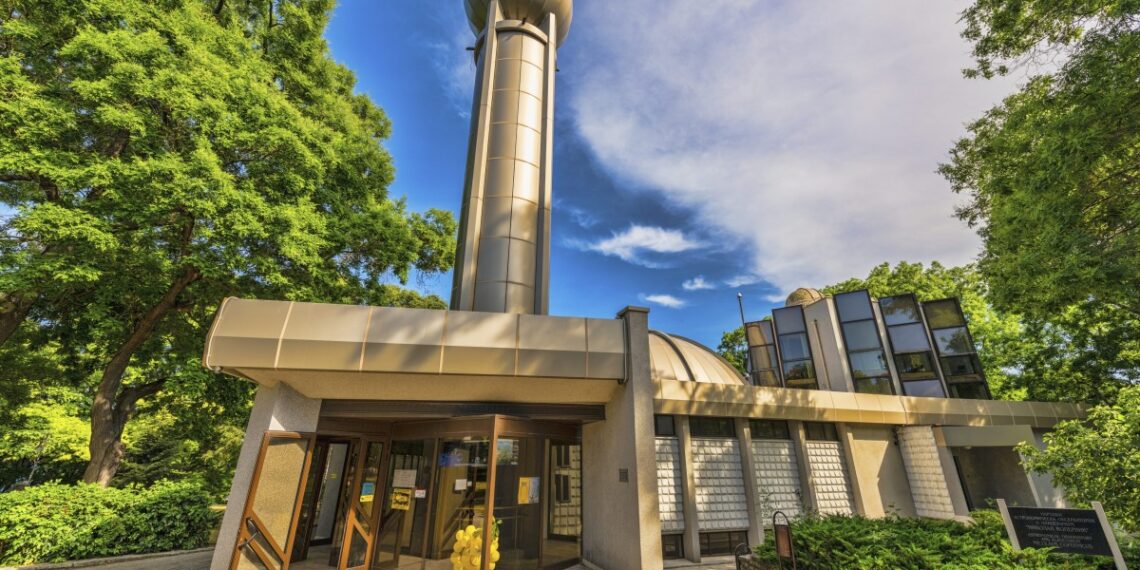 Варна гледа към Космоса: ракети, телескопи и наблюдение на Юпитер и Луната на 25 април