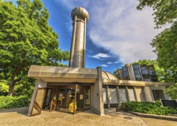 Варна гледа към Космоса: ракети, телескопи и наблюдение на Юпитер и Луната на 25 април