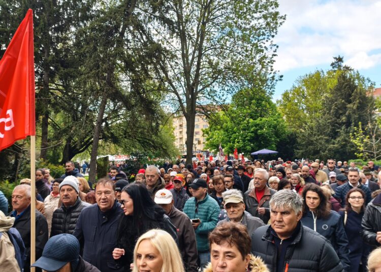 В Деня на труда хиляди лявомислещи казаха „Стига!” на трудовата експлоатация 
