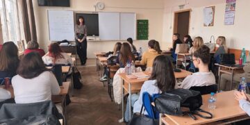 Съдии вдъхновиха гимназисти с реални истории от практиката, директен диалог и послания за справедливостта