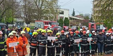 Долни Чифлик бе домакин на областен преглед на доброволните формирования