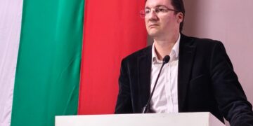 Националният съвет на БСП гласува доверие на Крум Зарков