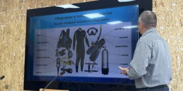 Над 60 участници във Варна на лекция за водолазна дейност и водно спасяване