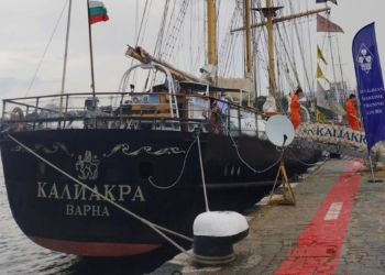 Легендарният ветроход „Калиакра“ навършва 42 години под български флаг