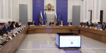 Премиерът Румен Радев: Действията на правителството срещу прането на пари и корупцията са силен гарант за излизане на България от „сивия списък“