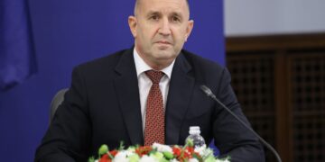 Премиерът Румен Радев: Няма да допуснем мутренските времена да продължават да съществуват в България