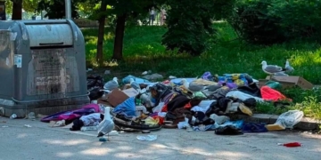 Депутат поиска отговори от кмета на Варна: Защо контейнерите преливат с дни?