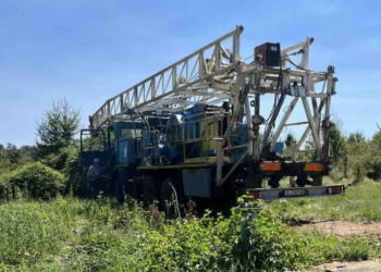 Извадиха изгорялата помпа от над 200 метра: Чакат водата в три села край Варна