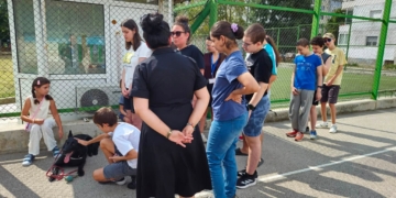 Принцес донесе усмивки: Служебно куче на полицията във Варна се срещна с деца