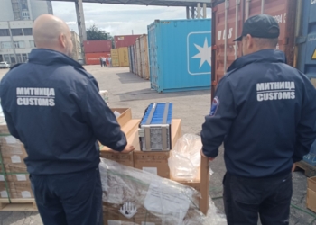Агенция „Митници“ задържа стоки за над 2 млн.щ.д. на пристанищата във Варна и Бургас