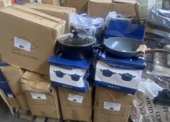 На митница Варна задържаха близо 5500 контрабандни и „маркови“ стоки в контейнер от Китай