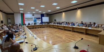 Министър Иван Шишков: Ясно е къде изтича водата, въпросът е къде са изтичали парите