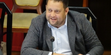 Тодор Балабанов: Театърът на Коцев с незаконното строителство в „Баба Алино“ отново претърпя фиаско
