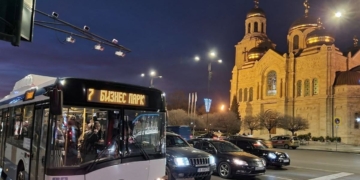 Предлагат контрольорите в градския транспорт на Варна да записват със звук и картина