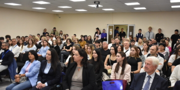 ВУМ откри академичната година с поглед към 30 години история и призив към новото поколение студенти