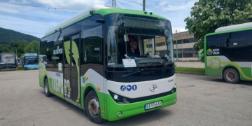 99 нови електробуса тръгват в 30 български общини: Вижте кои градове обновяват транспорта