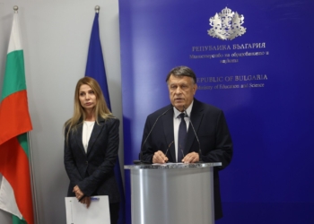Резултатите от PISA показват натрупани проблеми в българския образователен модел
