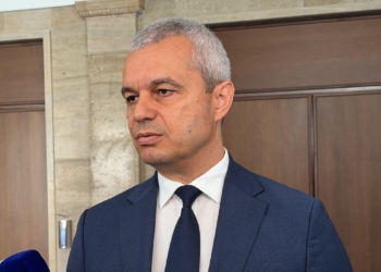 “Възраждане” призова Илияна Йотова да се оттегли от предизборната надпревара