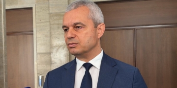 “Възраждане” призова Илияна Йотова да се оттегли от предизборната надпревара