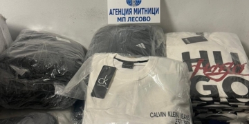 Близо 40 000 „маркови“ стоки откриха в камиони от Турция на Лесово