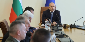 Румен Радев: Атаката срещу два търговски кораба в българската икономическа зона е абсолютно недопустима