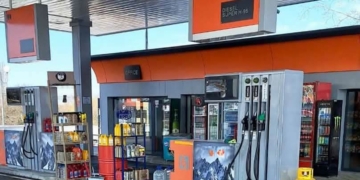 НАП провери 17 бензиностанции в 7 области, включително Варна: Откриха 7 нарушения