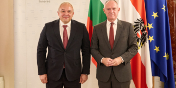 Рязък спад на нелегалните преминавания през българо-турската граница, отчетоха България и Австрия