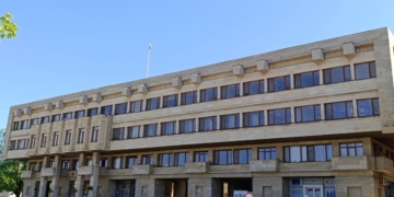 Шумен обновява осветлението на още 109 улици в три квартала