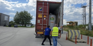 НАП провери 271 пратки със стоки от Китай: установени са големи разлики между вносните и крайните цени
