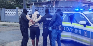 42 души са задържани при полицейска акция във Варненско срещу битовата престъпност и купуването на гласове